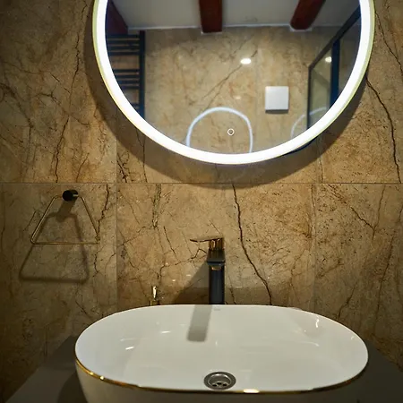 Bernard Deluxe Renovated Peaceful Old Town Gem 公寓 斯普利特